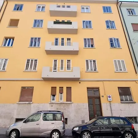 La Casa Degli Artisti טריאסטה